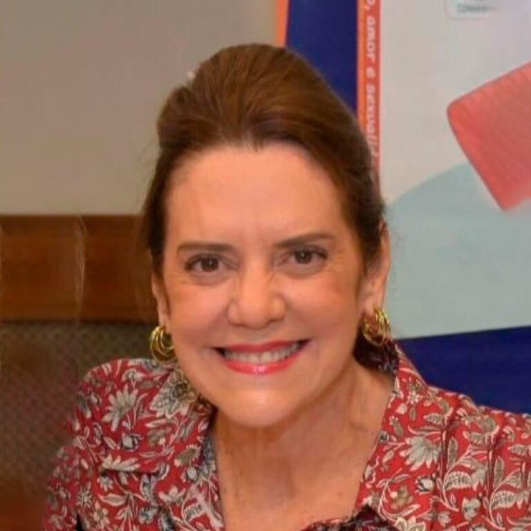 Luciana Rodrigues Silva (BA)